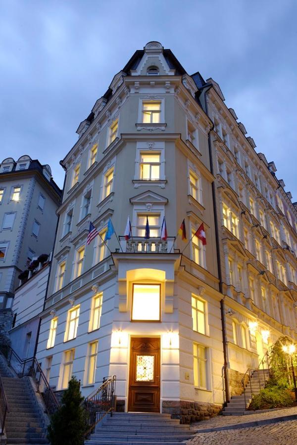 Spa Hotel Schlosspark カルロヴィ・ヴァリ エクステリア 写真