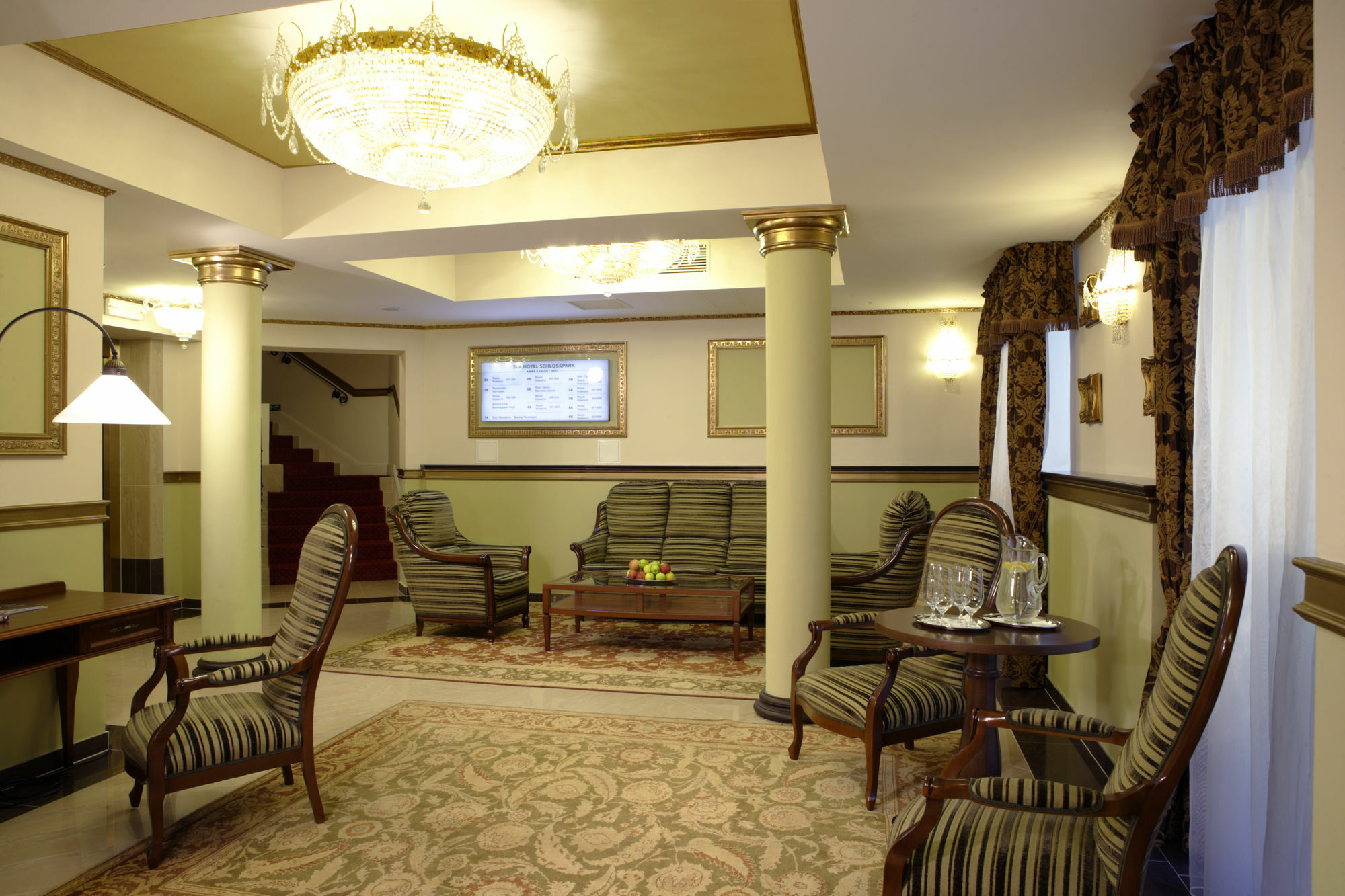 Spa Hotel Schlosspark カルロヴィ・ヴァリ エクステリア 写真
